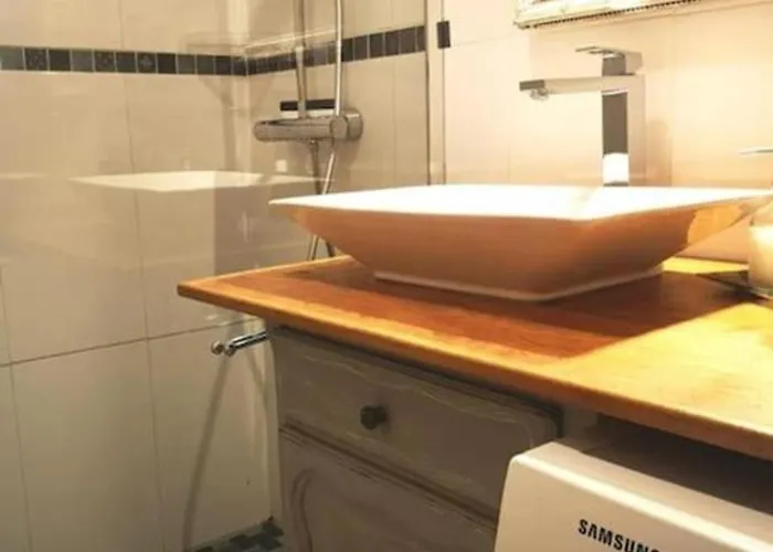 T2 Au Calme A 3min De La شقة *