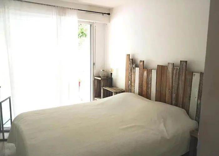 شقة T2 Au Calme A 3min De La *